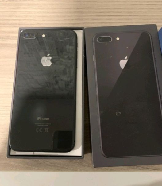 Б/у телефон iPhone 8 plus работает