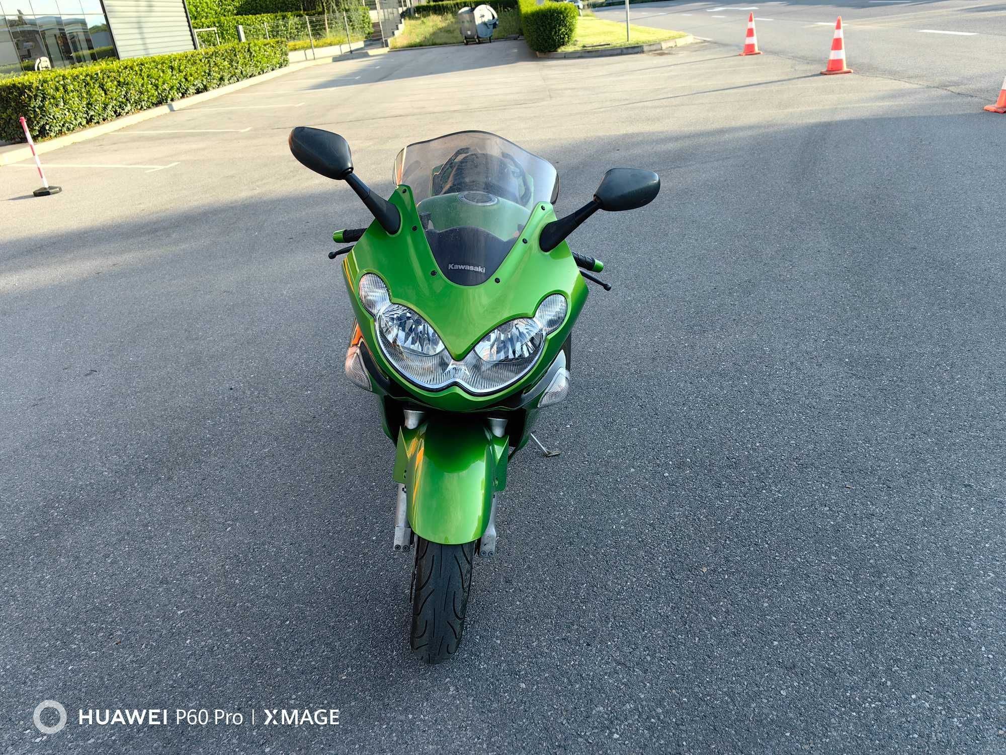 Kawasaki zzr 1200