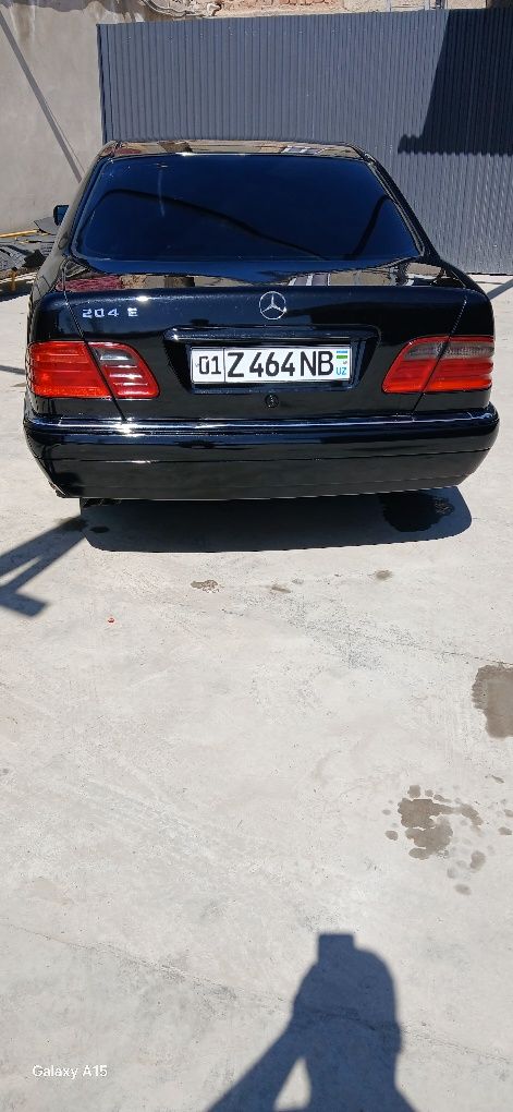 Merc W210 mator 111