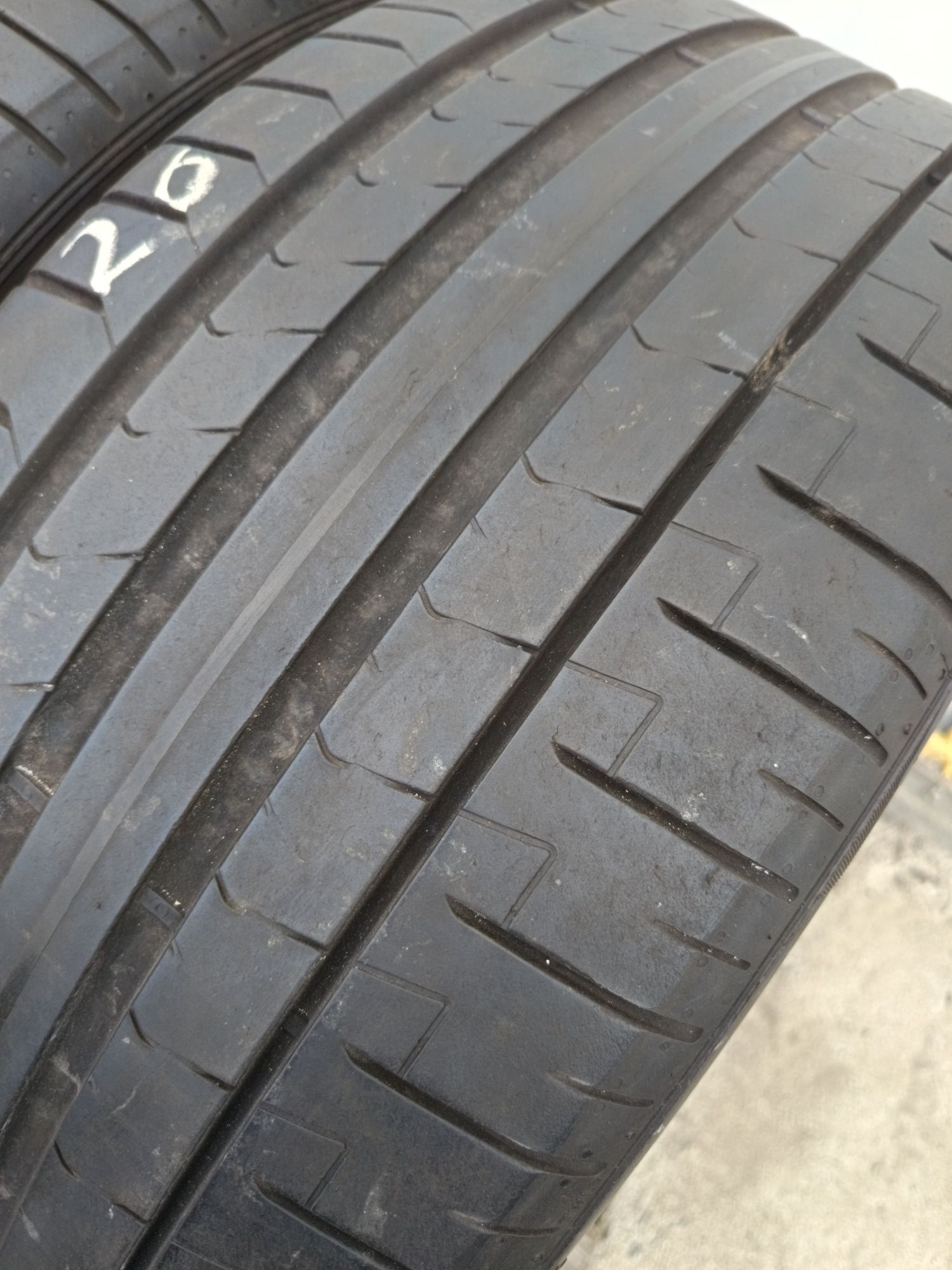 Летни гуми 255 40 R 20 101Y PIRELLI Дот 0122и 3120