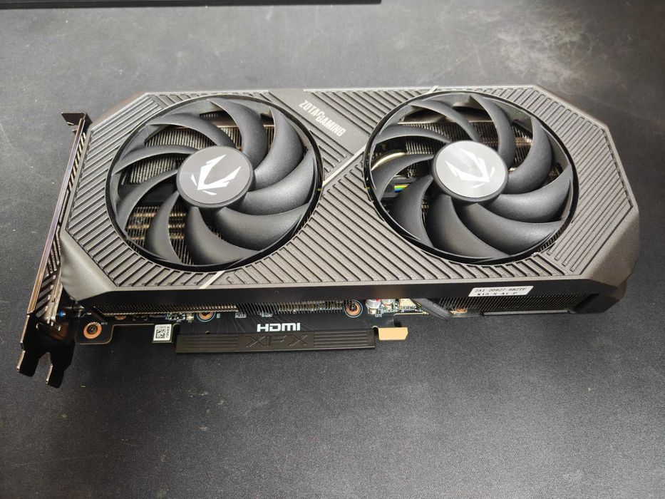 Placa video RTX 5070 TwinEdge OC