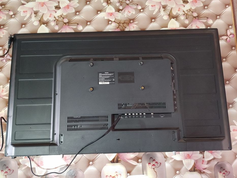 Televizor YASIN led 40