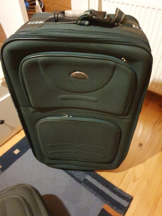 Valize de mari dimensiuni