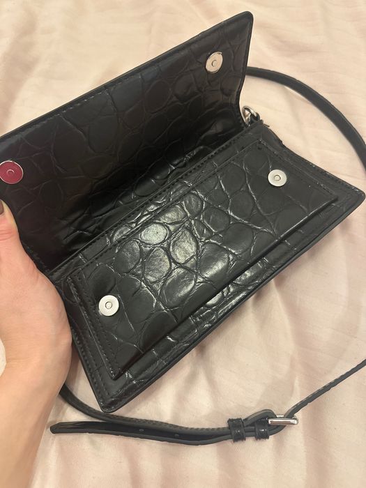 Черна чанта нова ZARA