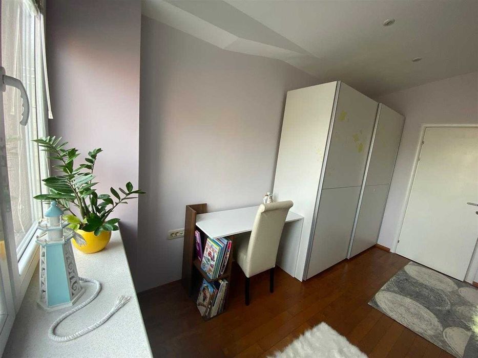 Дава се под наем Тристаен апартамент в Пловдив, Център - 92 кв.м за 453.9 € - Снимка #8