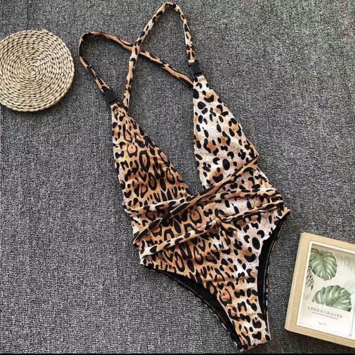 Costum baie C13 (Daira-Shop.ro) intreg Leopard bretele PushUp Reglabil