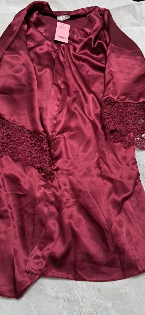 Pijamale satin Dantelă