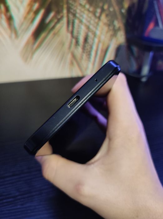 Redmi A3 - Elegant si Frumos