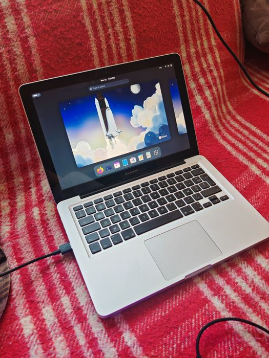 MacBook Pro 13 mid 2012 - i7, 8gb RAM, 128gb ssd, baterie 93%