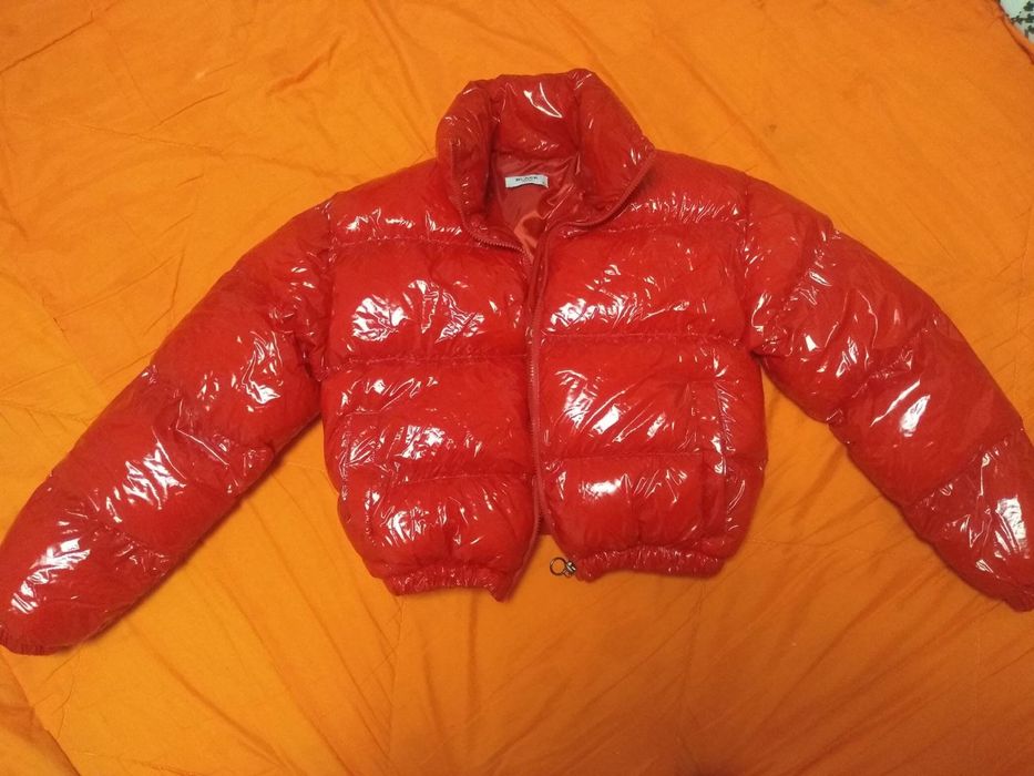 Geaca noua nepurtata