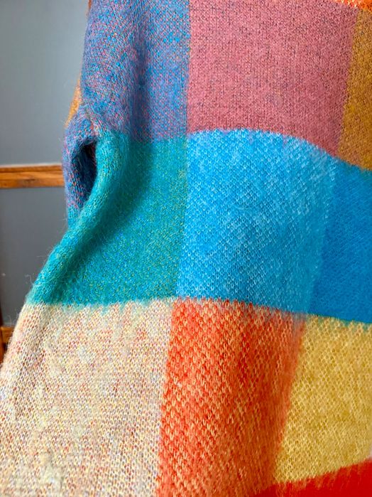 НАМАЛЕН! Desigual пуловер с вълна