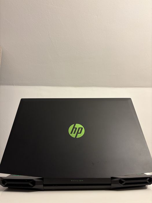 Laptop Gaming HP Pavilion 15-dk2xxx – Intel i5, RTX, SSD  impecabi