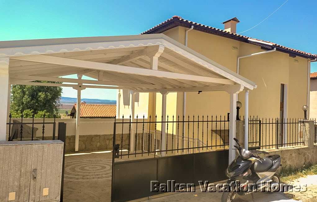 Продава се Къща в с. Кошарица, Област Бургас - 251 кв.м за 1176 €/кв.м - Снимка #18