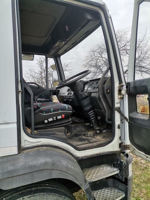 Vând Camion Iveco Apicol