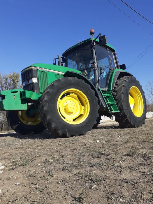 Tractor john deere 6800