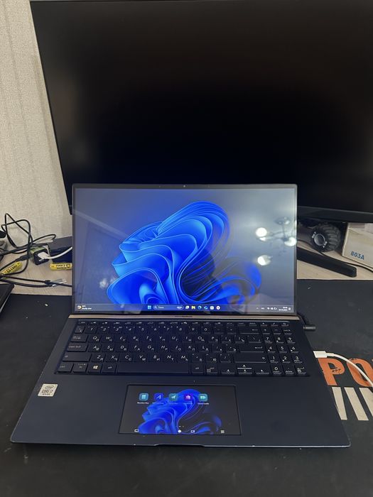 Продам ноутбук Asus ZenBook ux534ftc