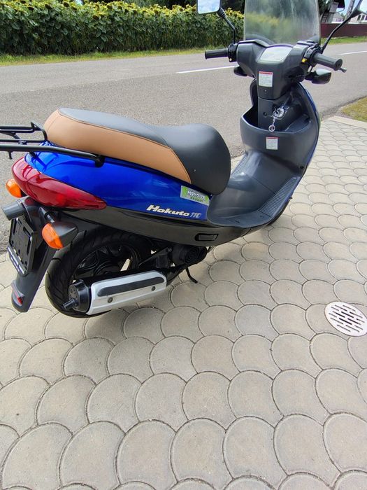 Scuter Suzuki Hokuto 110