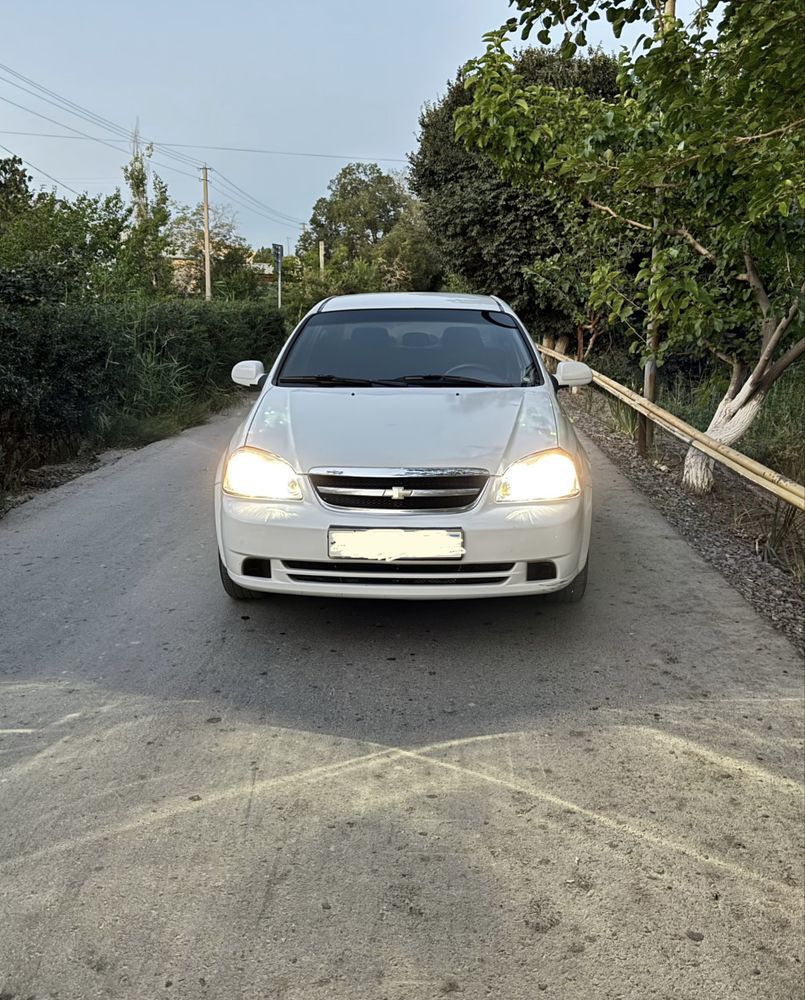Lacetti 1.8 2010