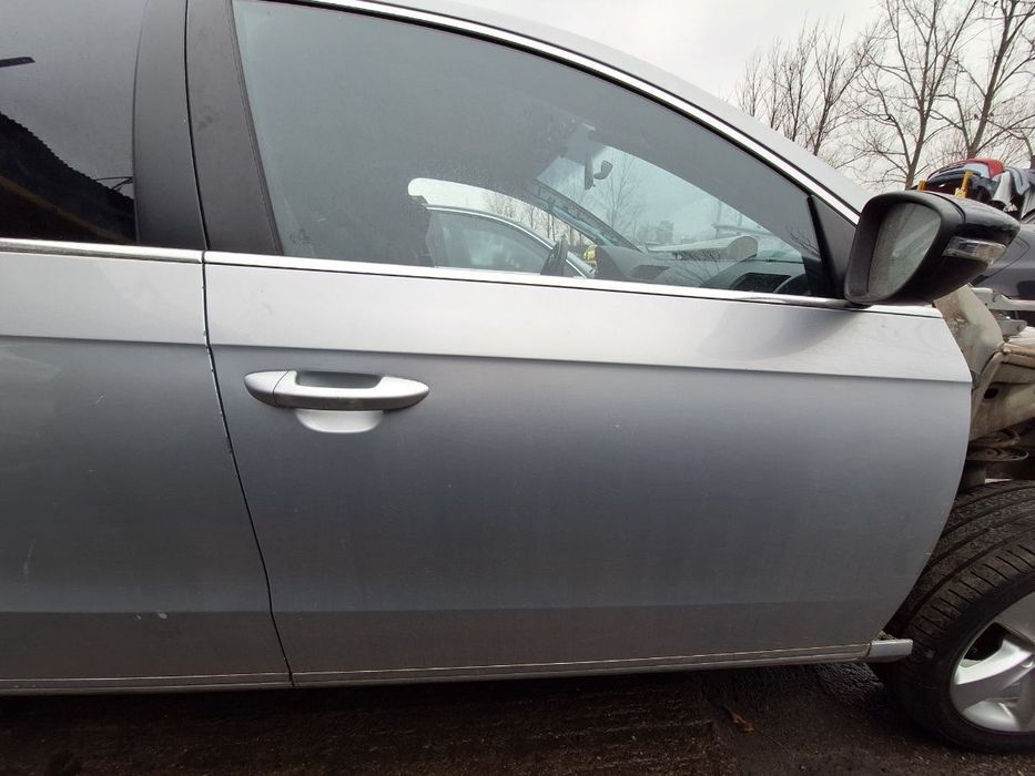 Usa Portiera fata dreapta VOLKSWAGEN PASSAT B7  2010 - 2014 , GRI LA7W