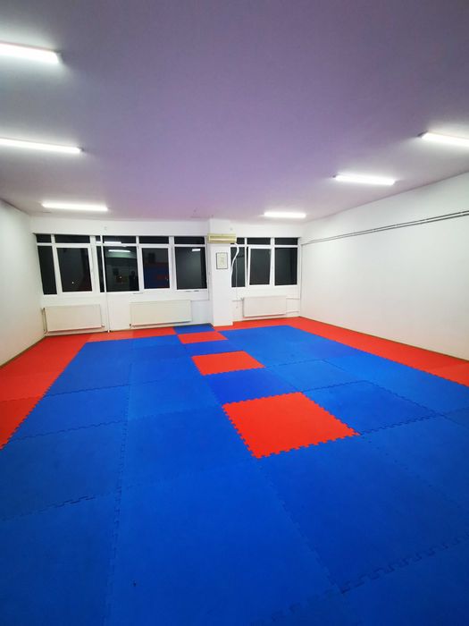 Sala de inchiriat ideala pentru activitati sportive, dansuri, etc