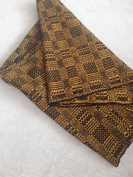 Cuvertura traditionala din lână 100%