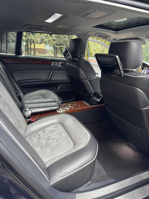 Editie Limitata - Phaeton Poltrona Frau Edition. Versiune long.