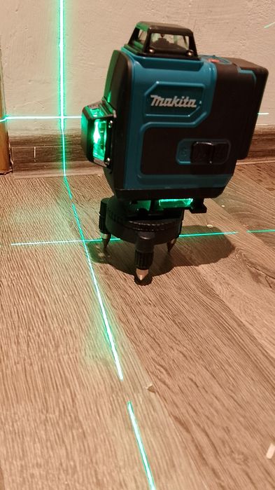 Nivel laser Makita