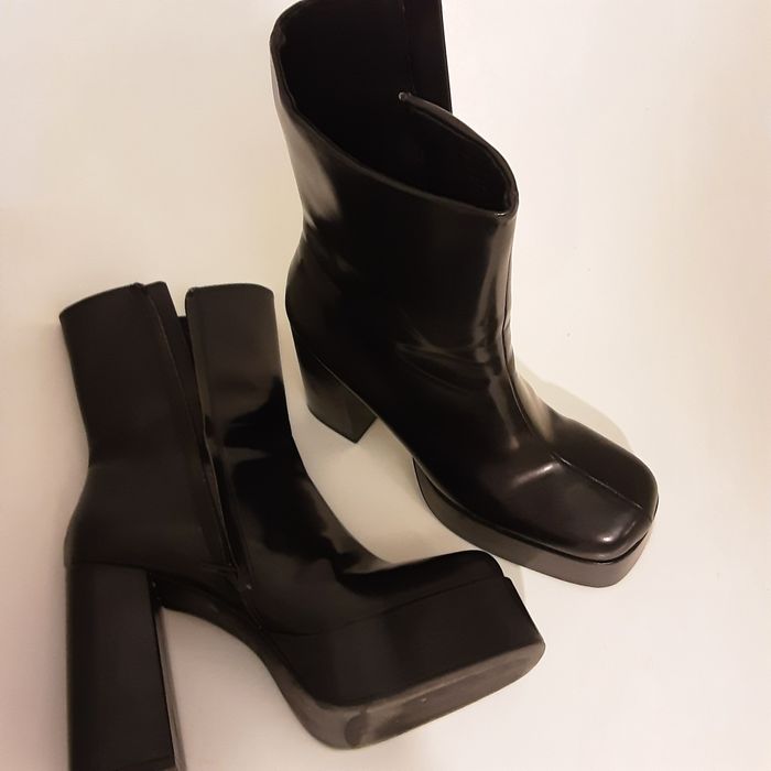 Ghete nr 41 Zara