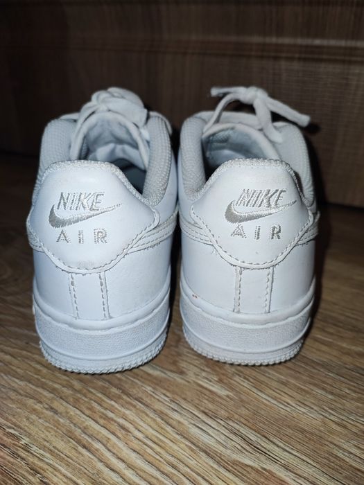 Детски маратонки Nike Air Force 1 UK13.5 EUR32