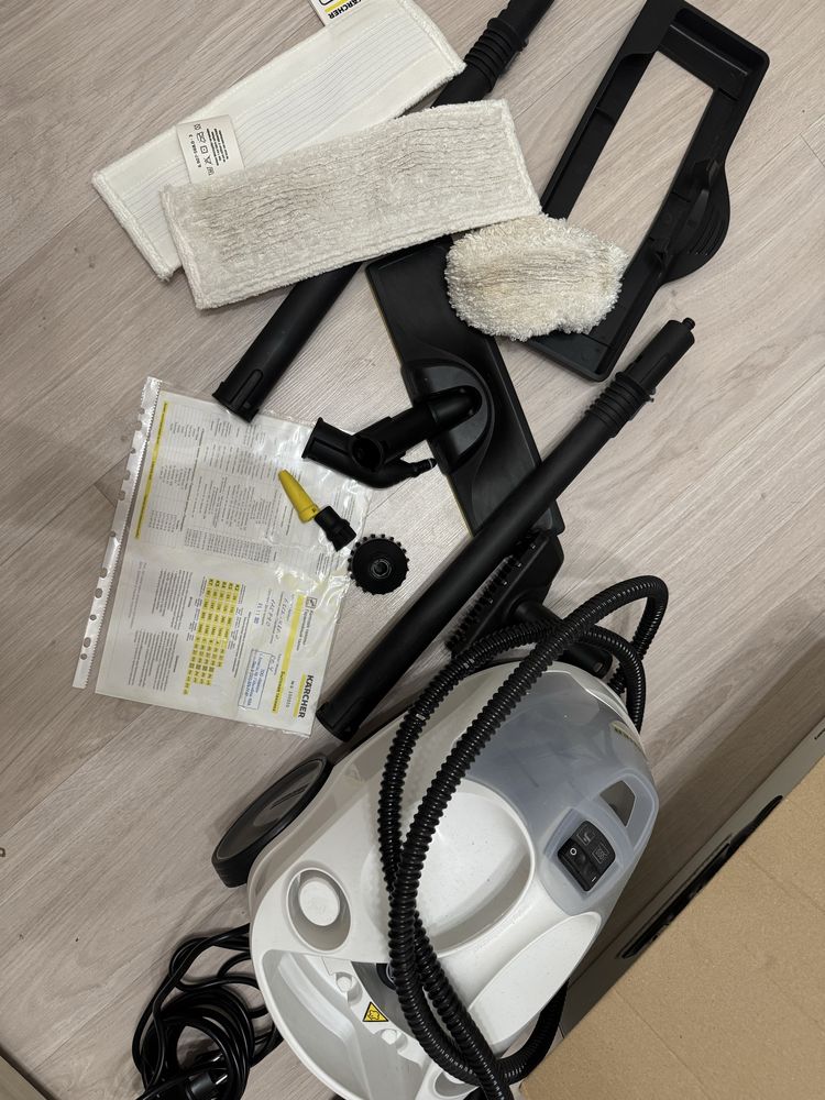 Пароочиститель Karcher SC 4 EasyFix Plus белый