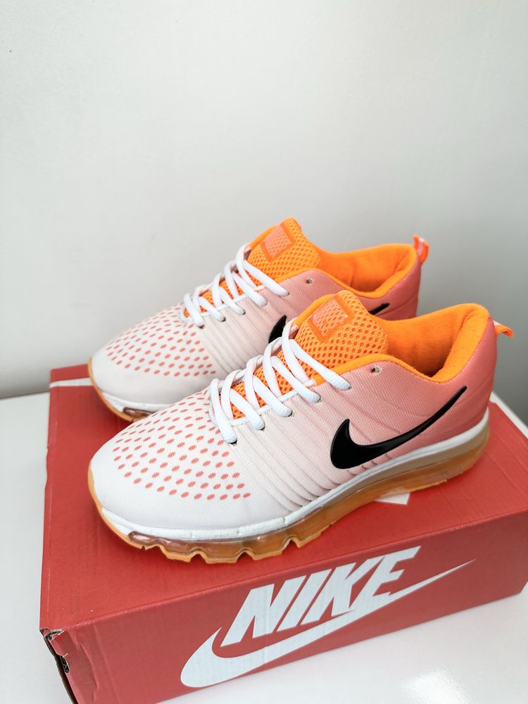 Nike Air Max 2017 (38) Маратонки