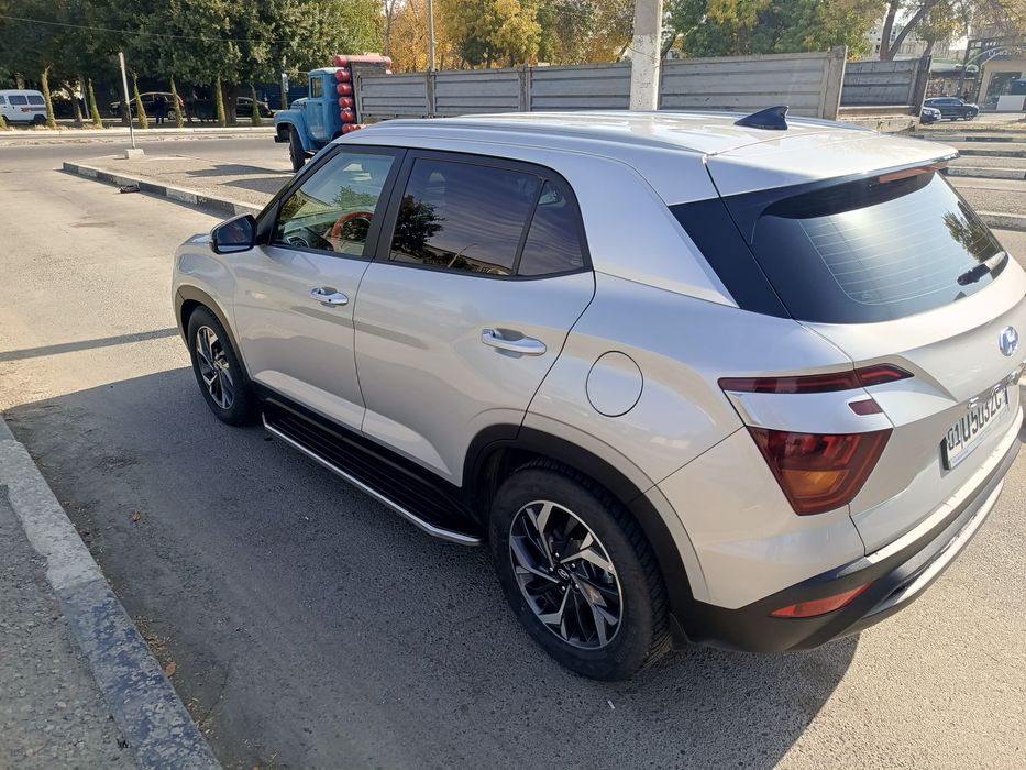 Prodayotsa creta otlichnom sostoyani