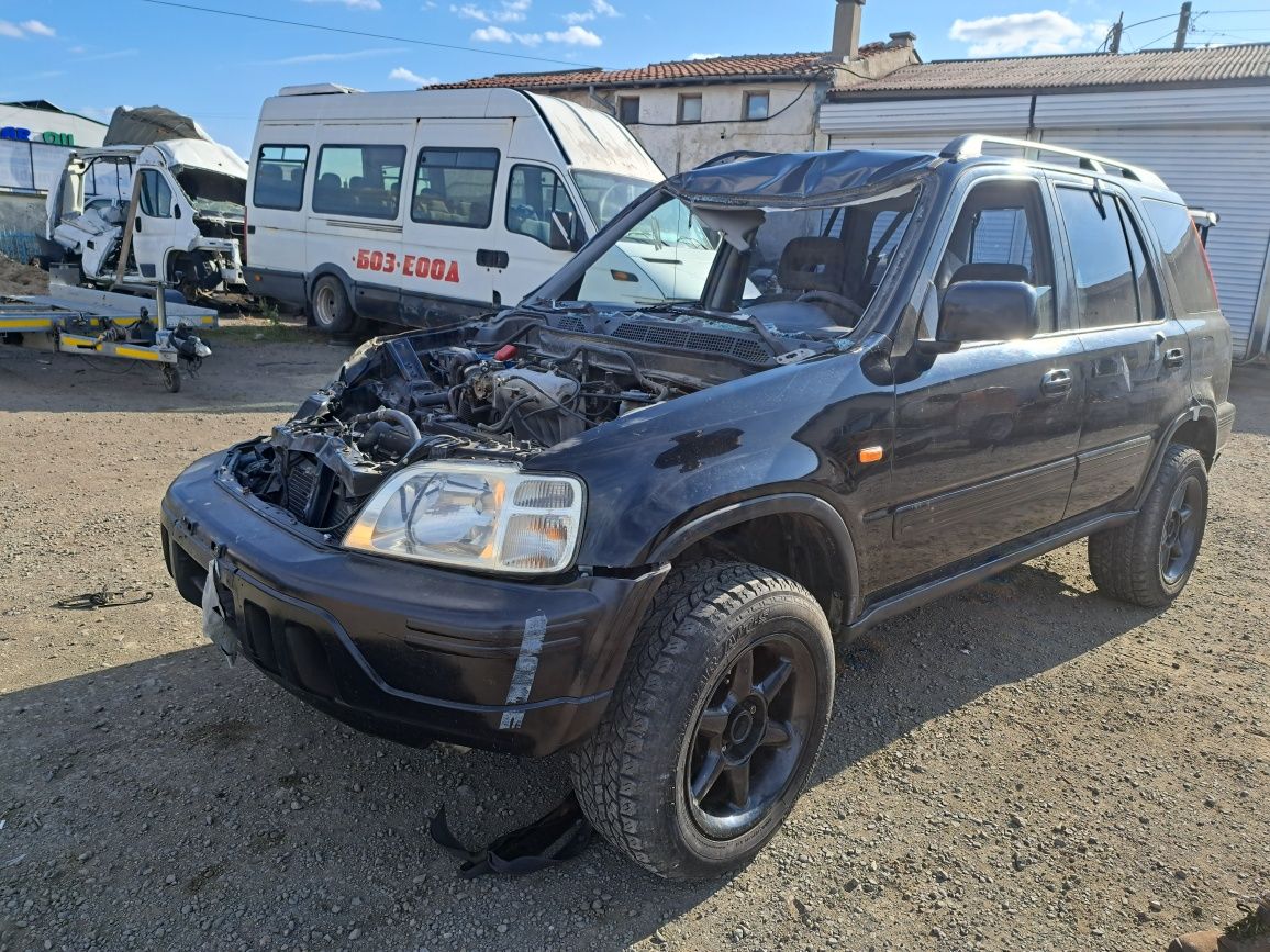 Хонда ЦРВ 2.0 бензин на части !