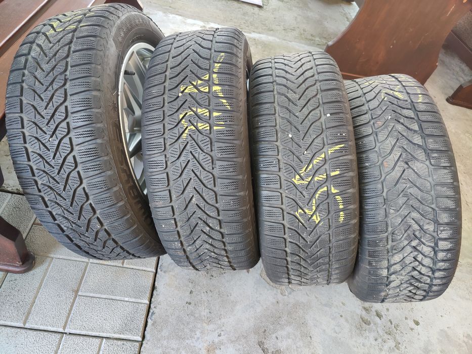 4бр зимни гуми 215/55/17