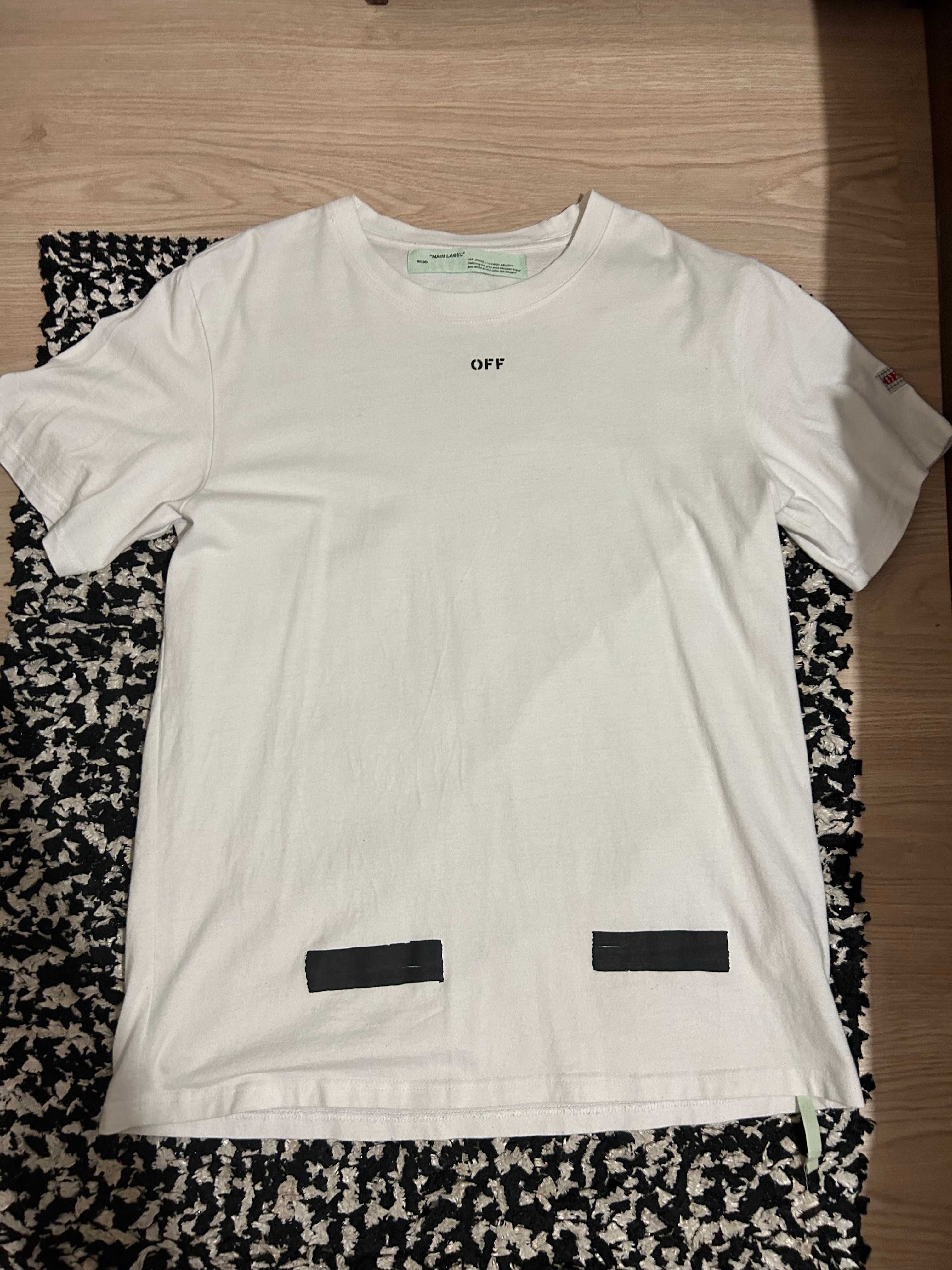 Off-white t-shirt