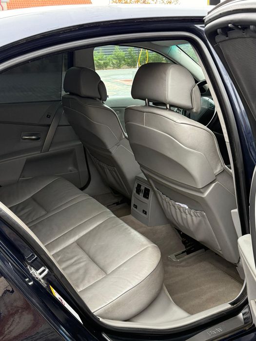 Vând BMW E60 2.5i