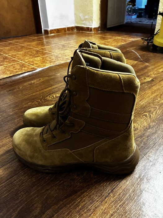 Interceptor обувки