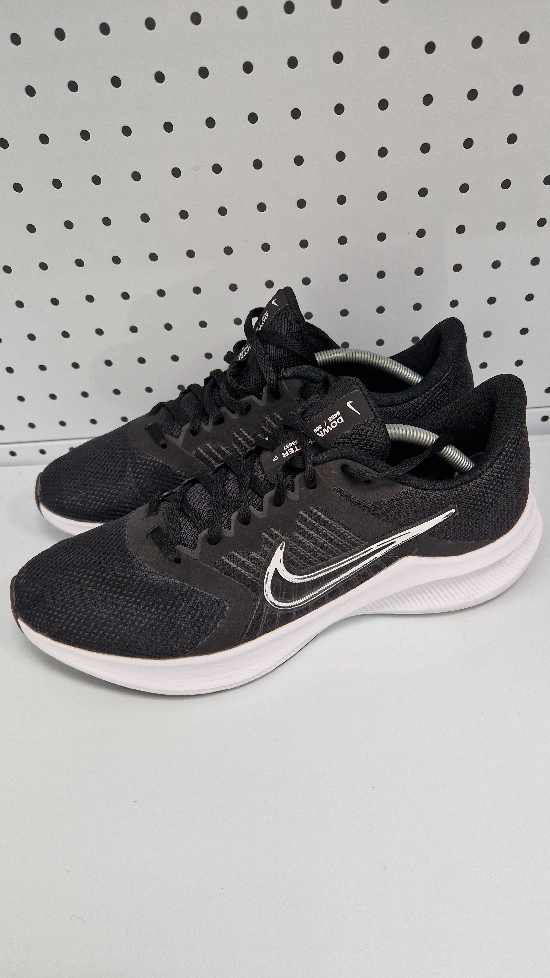 Оригинални мъжки маратонки- Nike Downshifter