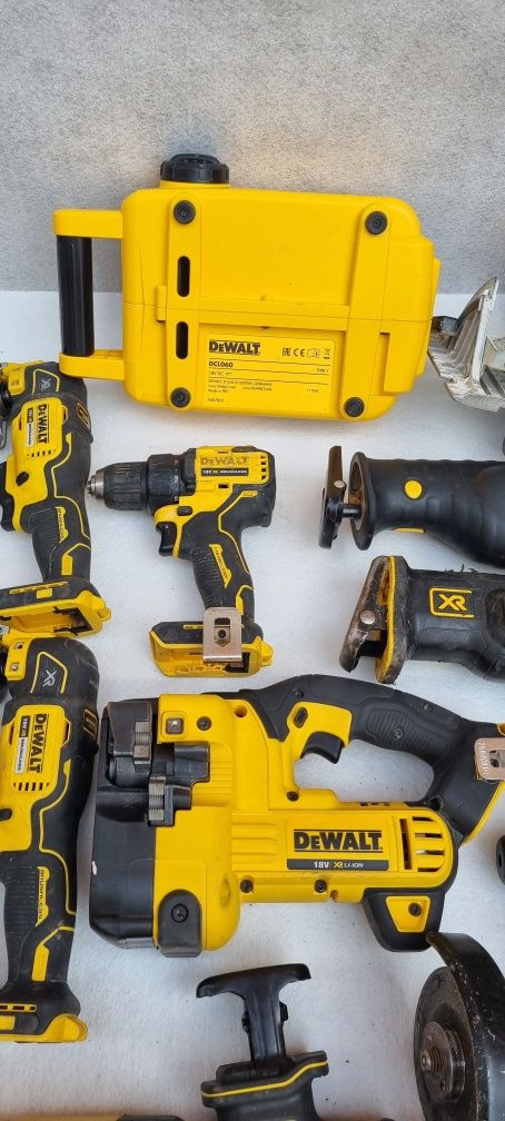 Scule DEWALT XR 18V Brushless