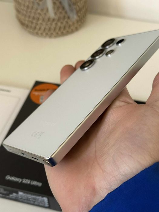 Samsung S25 Ultra Impecabil Extra Full Box