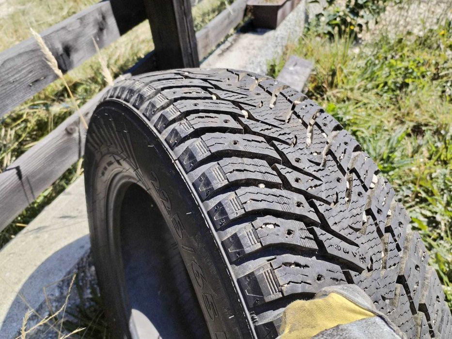 Anvelope Nokian 225 65 R17, iarna ,extra load, DOT2022
