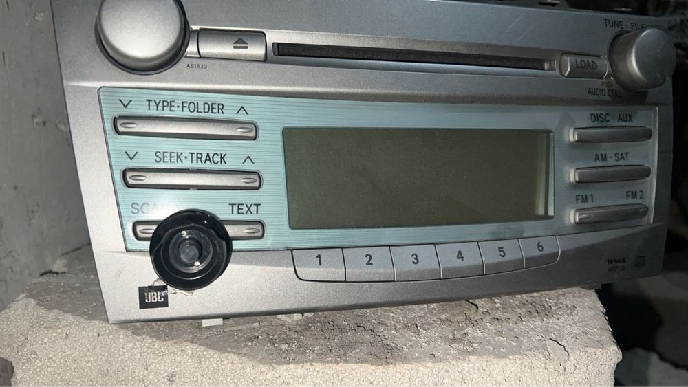 Магнитола jbl на камри 40-45 (стекло)