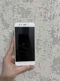 Телефон Xiaomi Mi A1