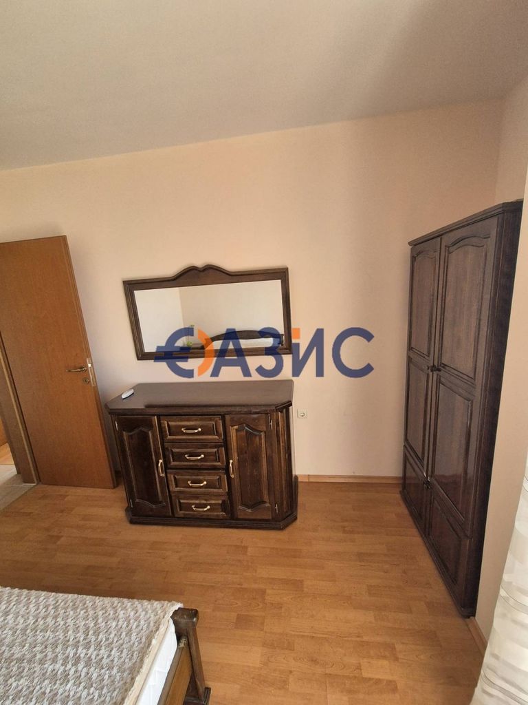 Продава се Тристаен апартамент в к.к. Слънчев бряг - 92 кв.м за 875 €/кв.м - Снимка #6