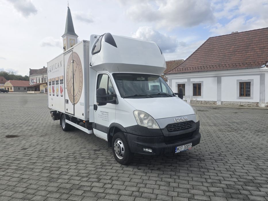 Iveco daily 50c15 10 europaleti  cu lift