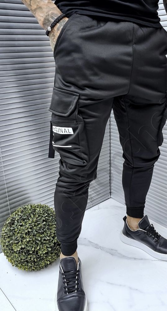 Pantaloni Urban style, calitate superioara!