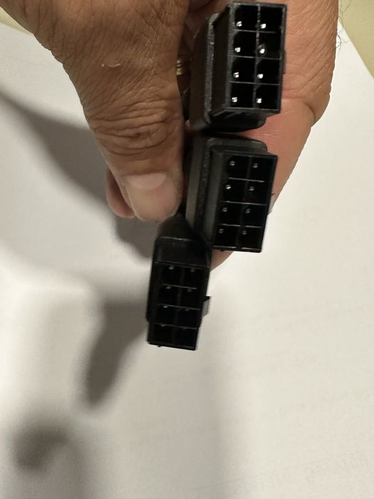 12VHPWR -Adaptor alimentare placa video 3 x 8 pini la 16 pini nou
