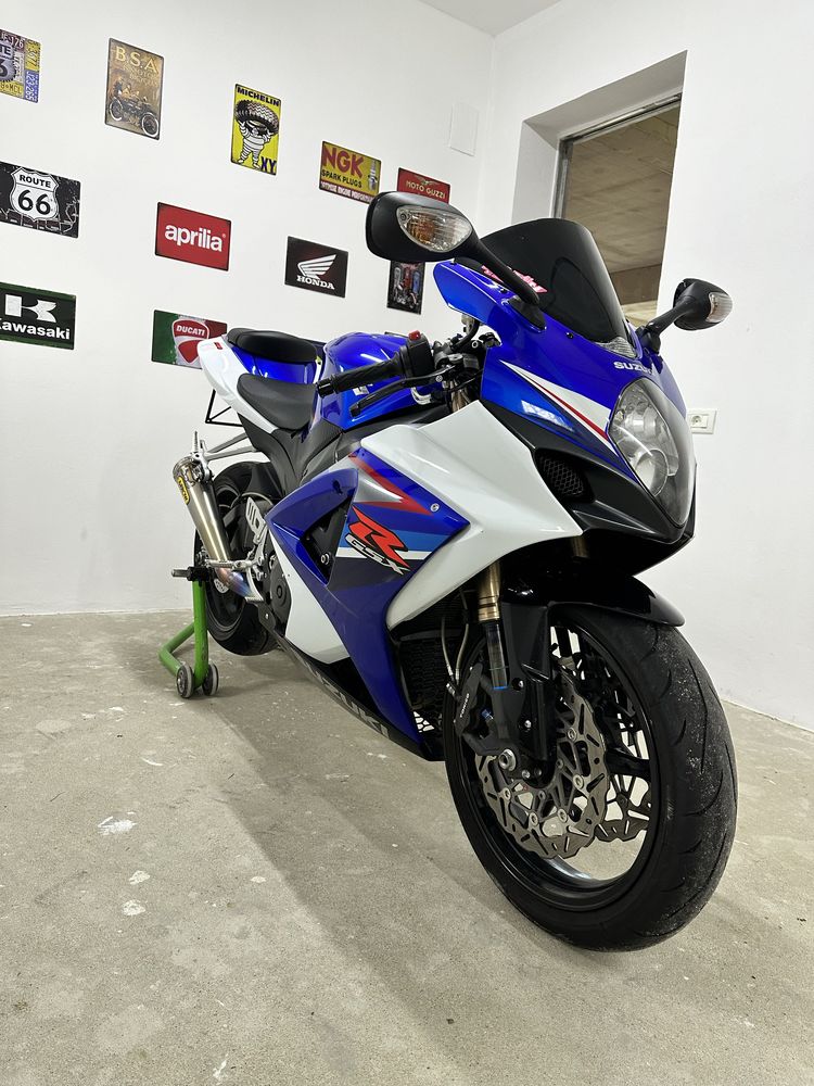 Suzuki GSX-R 1000.