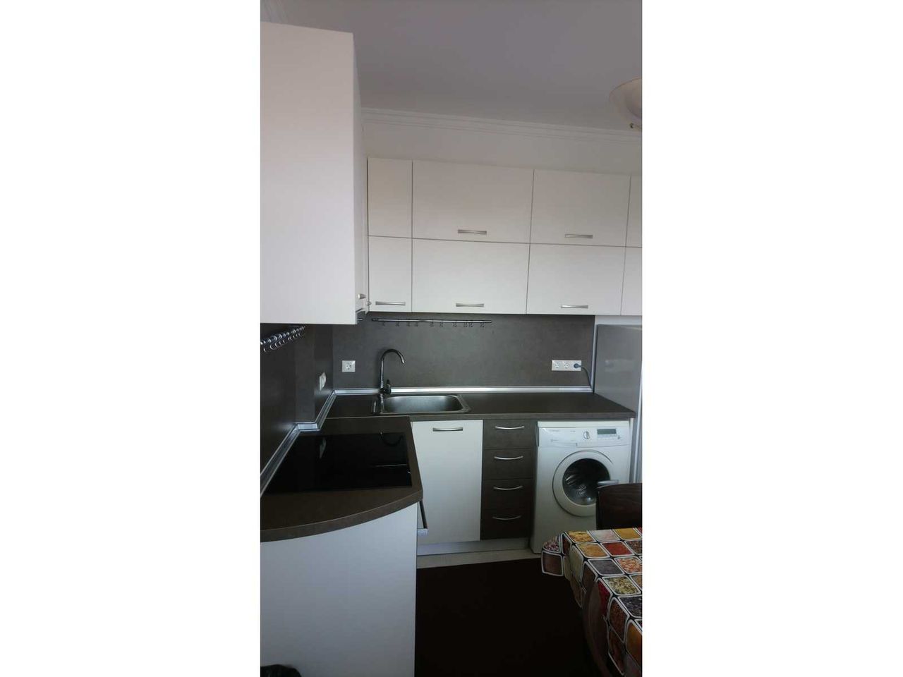 Дава се под наем Едностаен апартамент в София, Банишора - 56 кв.м за 357 € - Снимка #4