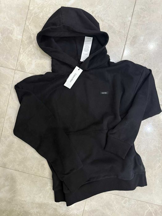 Суичър Calvin Klein Черен Comfort Fit, размер L Мъжка блуза нов внос